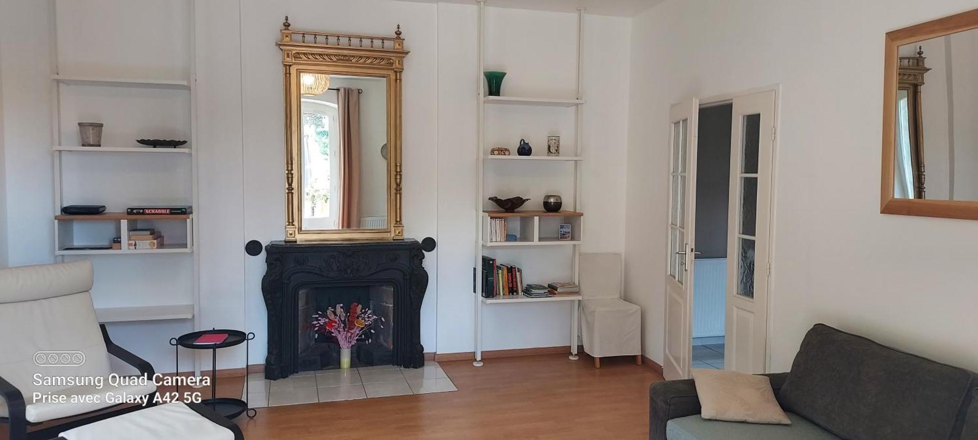 Maison Letrat La Tour-du-Pin Eksteriør bilde